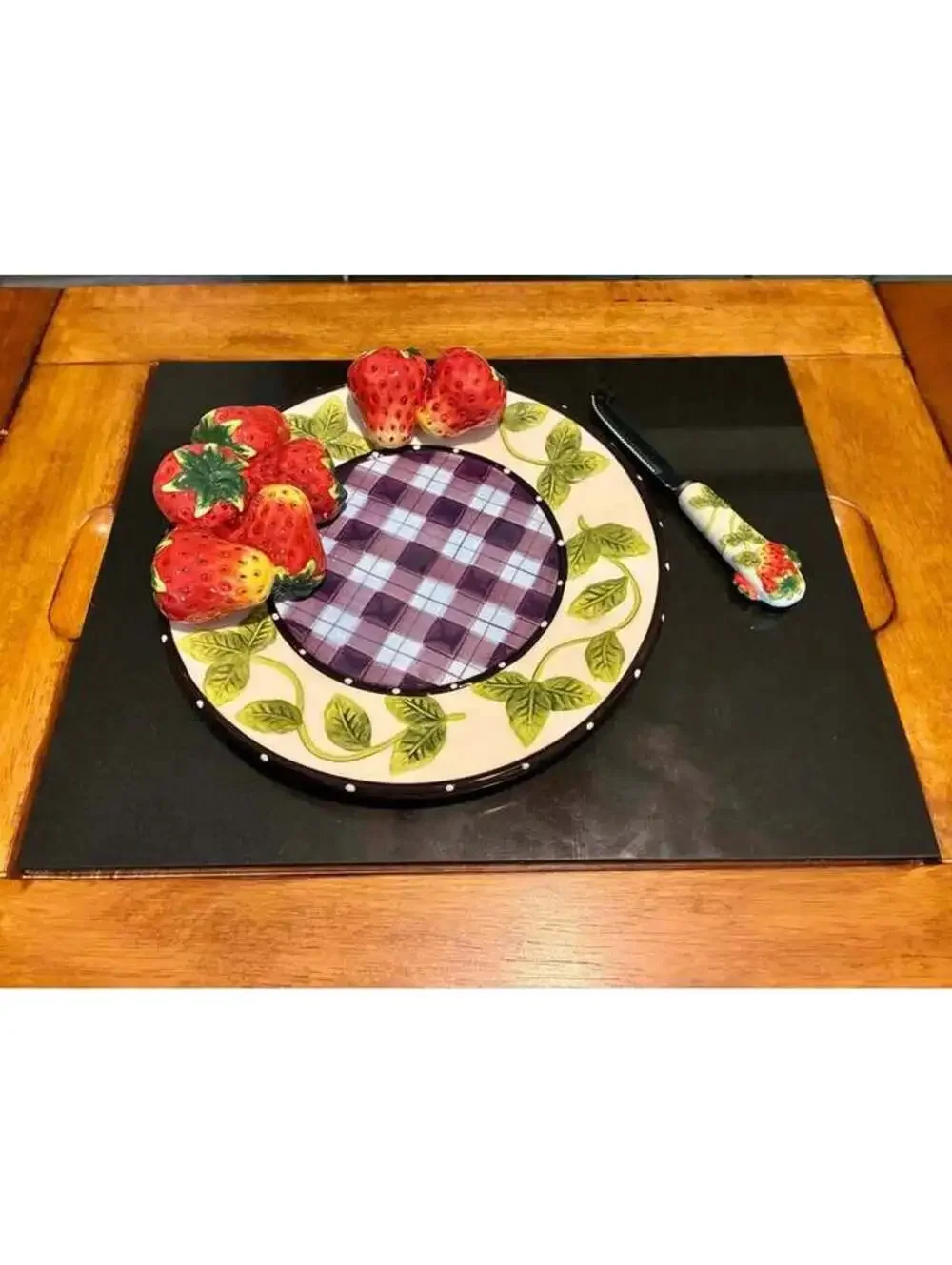 Strawberry serving plate & spreader